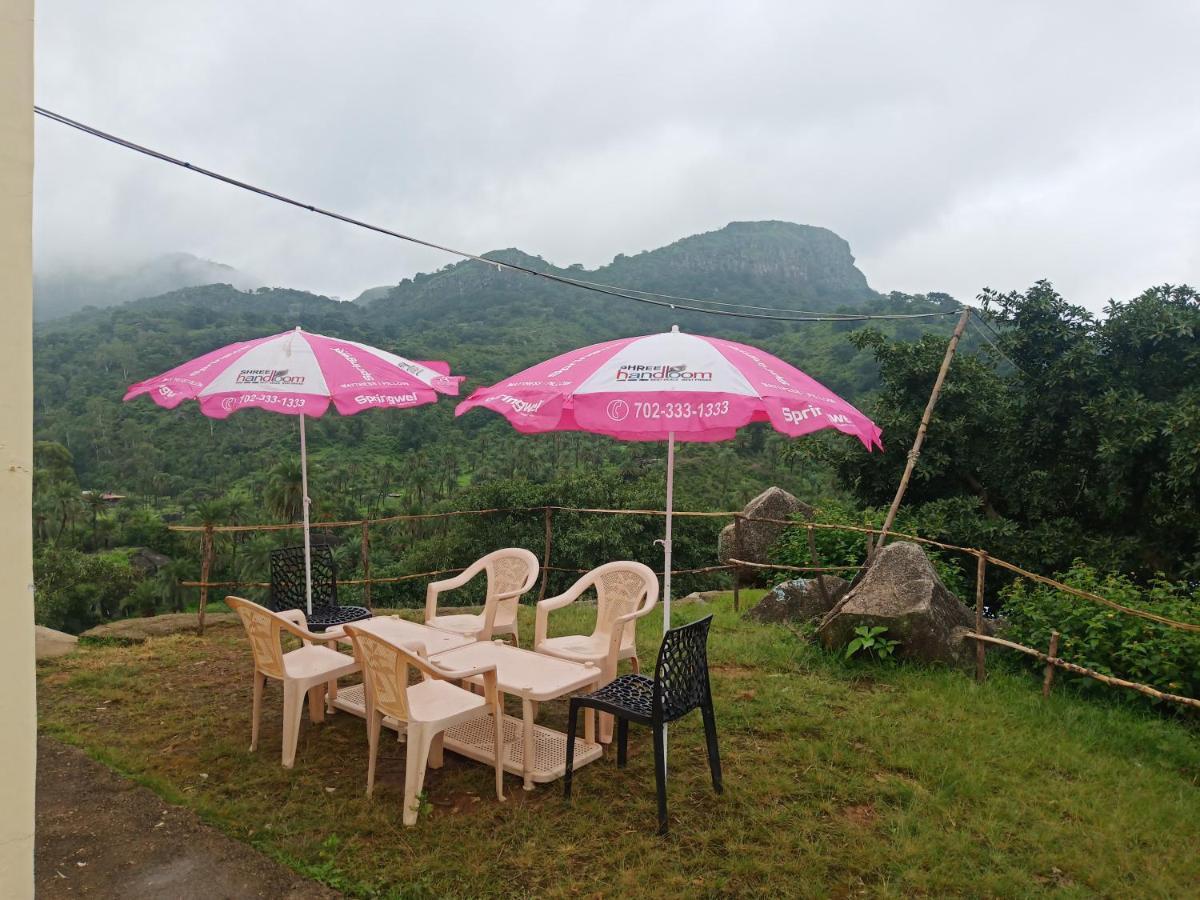 Mystic Mount Resort Camp Mount Abu Esterno foto